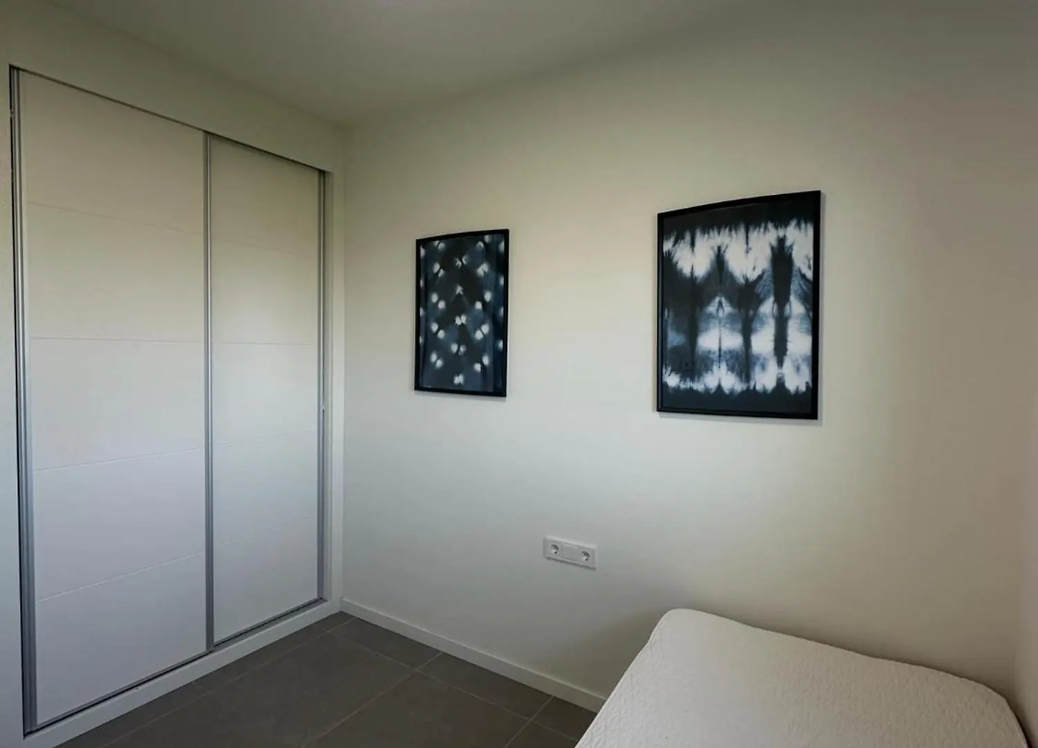 Wall Street Apartments Malaga
